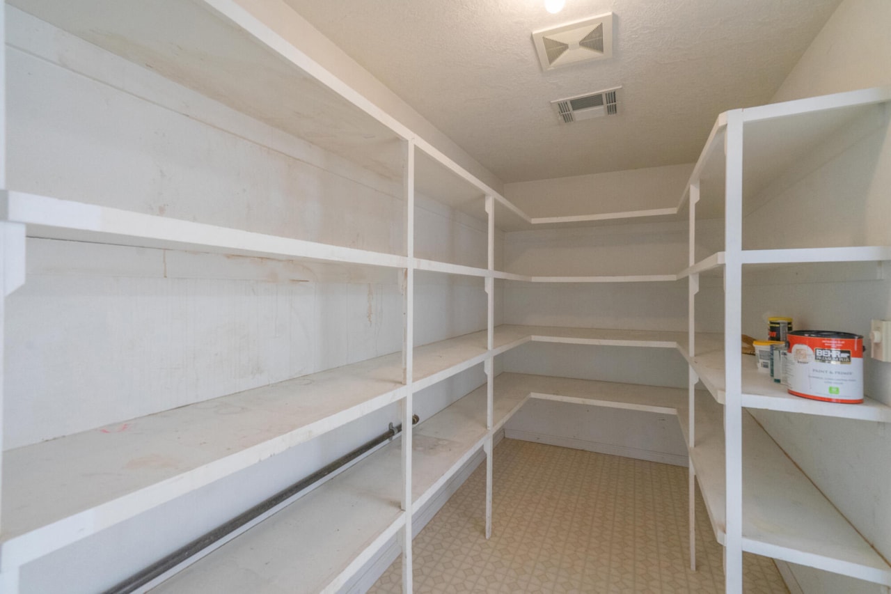 2952 S Jacob Hamblin DR St George, UT 84790 home for sale, MLS#25-264814 - Erika Rogers Photo 57