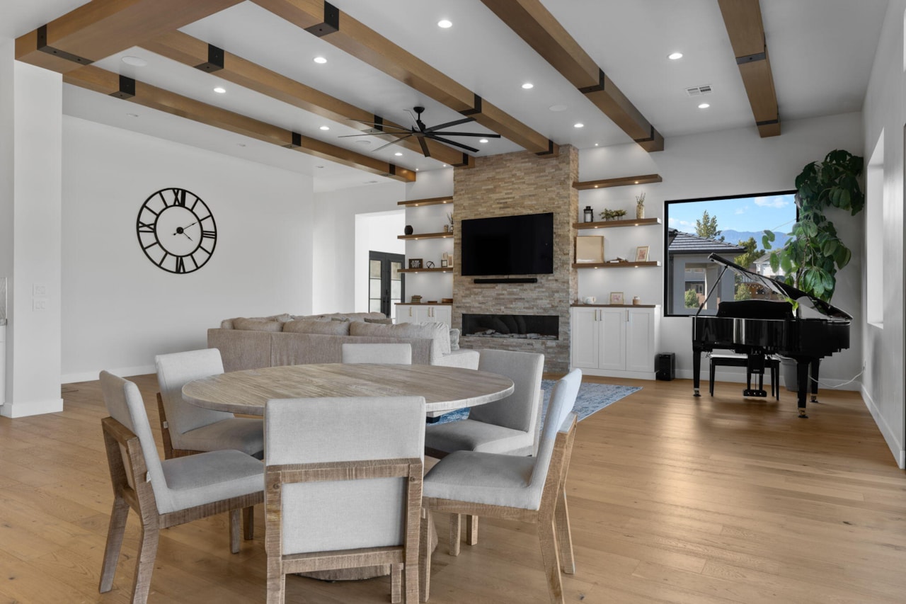 1115 S Westfield RD Toquerville, UT 84774 home for sale, MLS#25-265376 - Erika Rogers Photo 17