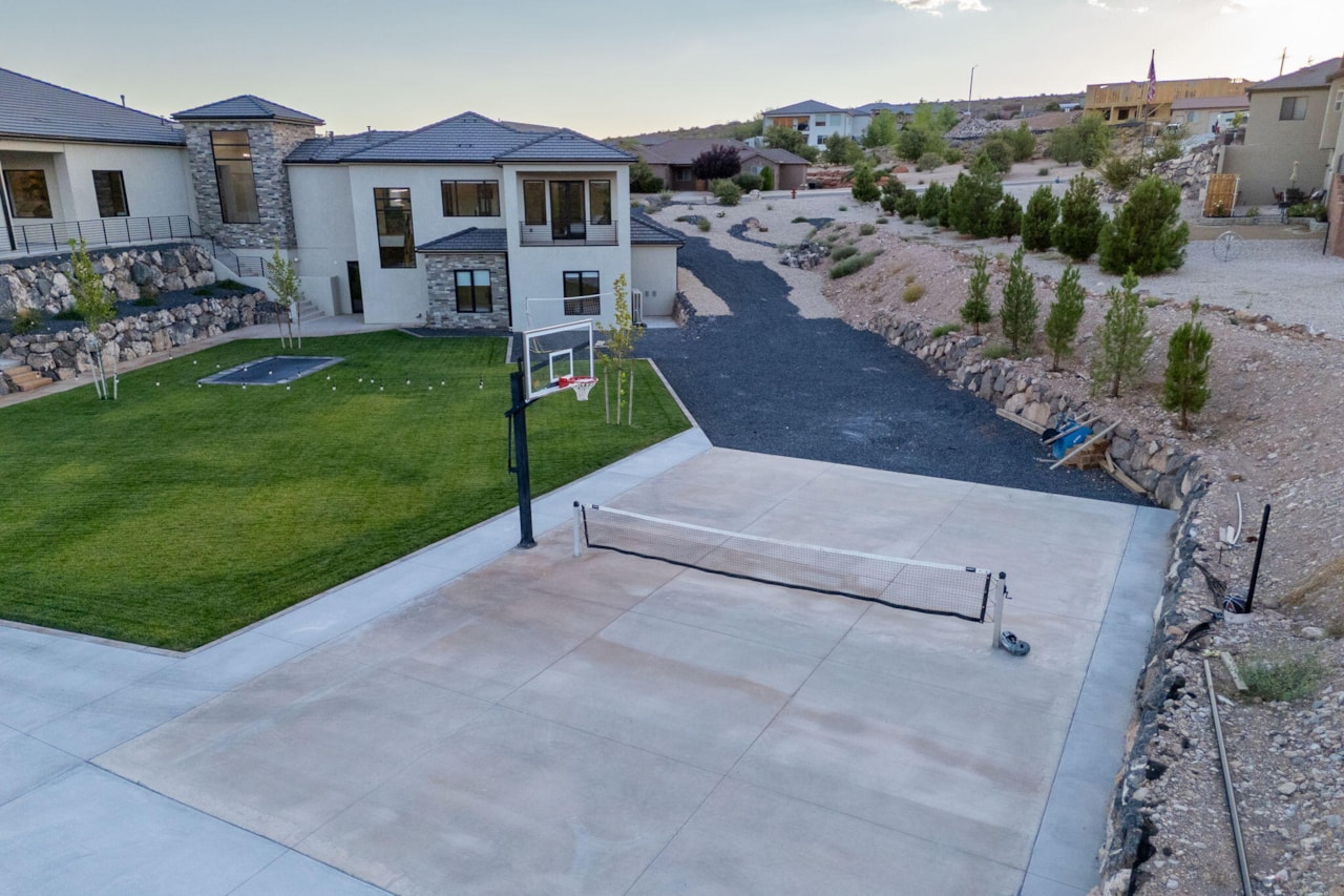 1115 S Westfield RD Toquerville, UT 84774 home for sale, MLS#25-265376 - Erika Rogers Photo 42