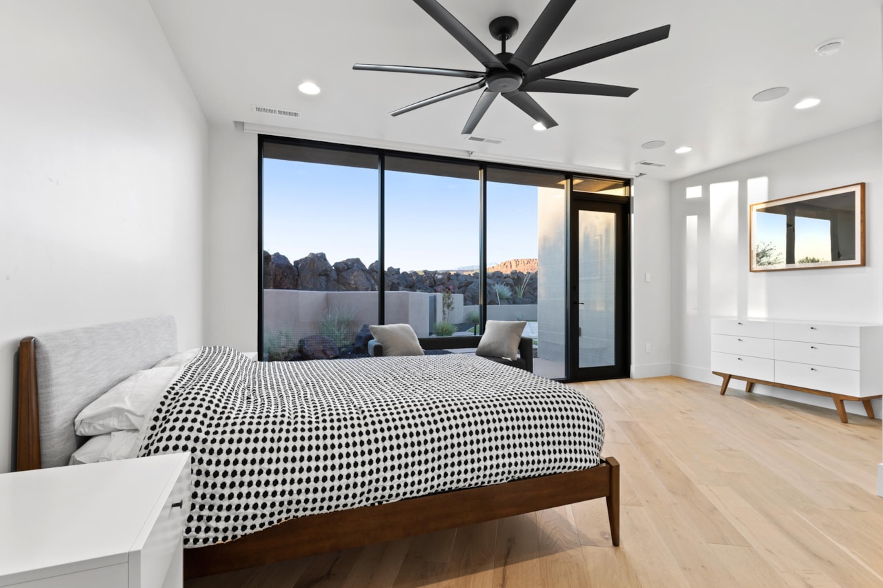 2031 N Lava Rock CIR St George, UT 84770 home for sale, MLS#25-257054 - Erika Rogers Photo 27