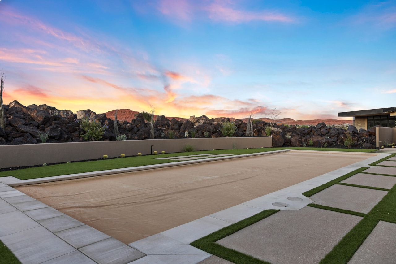 2031 N Lava Rock CIR St George, UT 84770 home for sale, MLS#25-257054 - Erika Rogers Photo 71