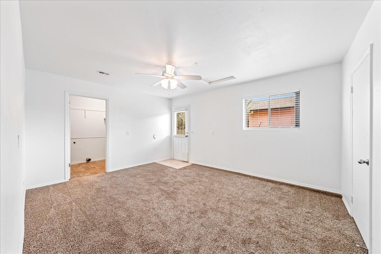 1628 W 1400  N St George, UT 84770 home for sale, MLS#26-267732 - Erika Rogers Photo 18