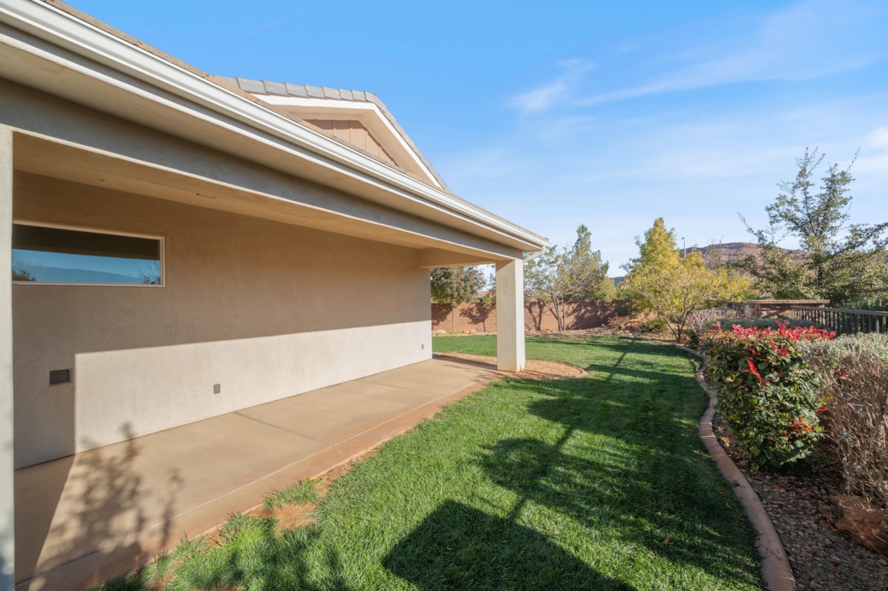 4707 S Homestead Way Washington, UT 84780 home for sale, MLS#25-267465 - Erika Rogers Photo 22