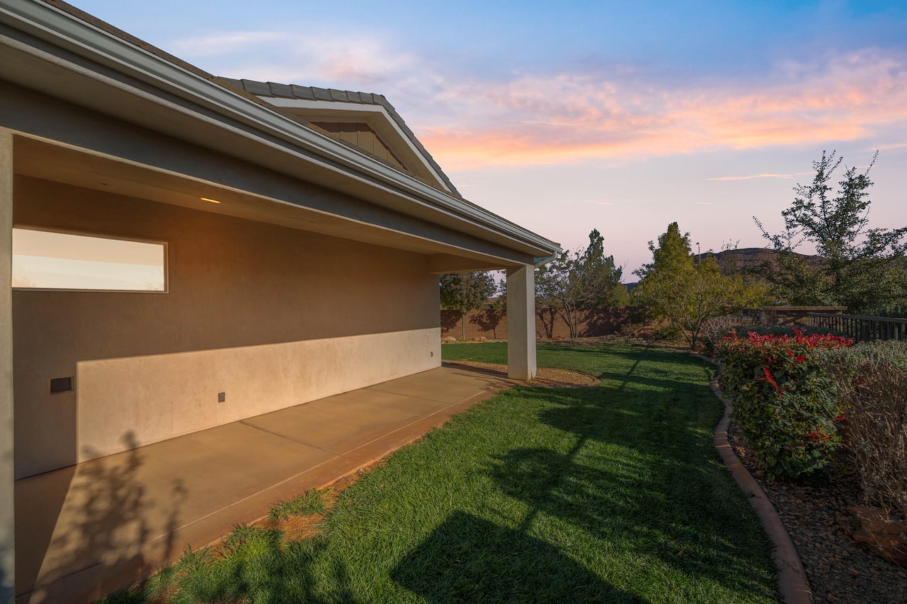 4707 S Homestead Way Washington, UT 84780 home for sale, MLS#25-267465 - Erika Rogers Photo 23