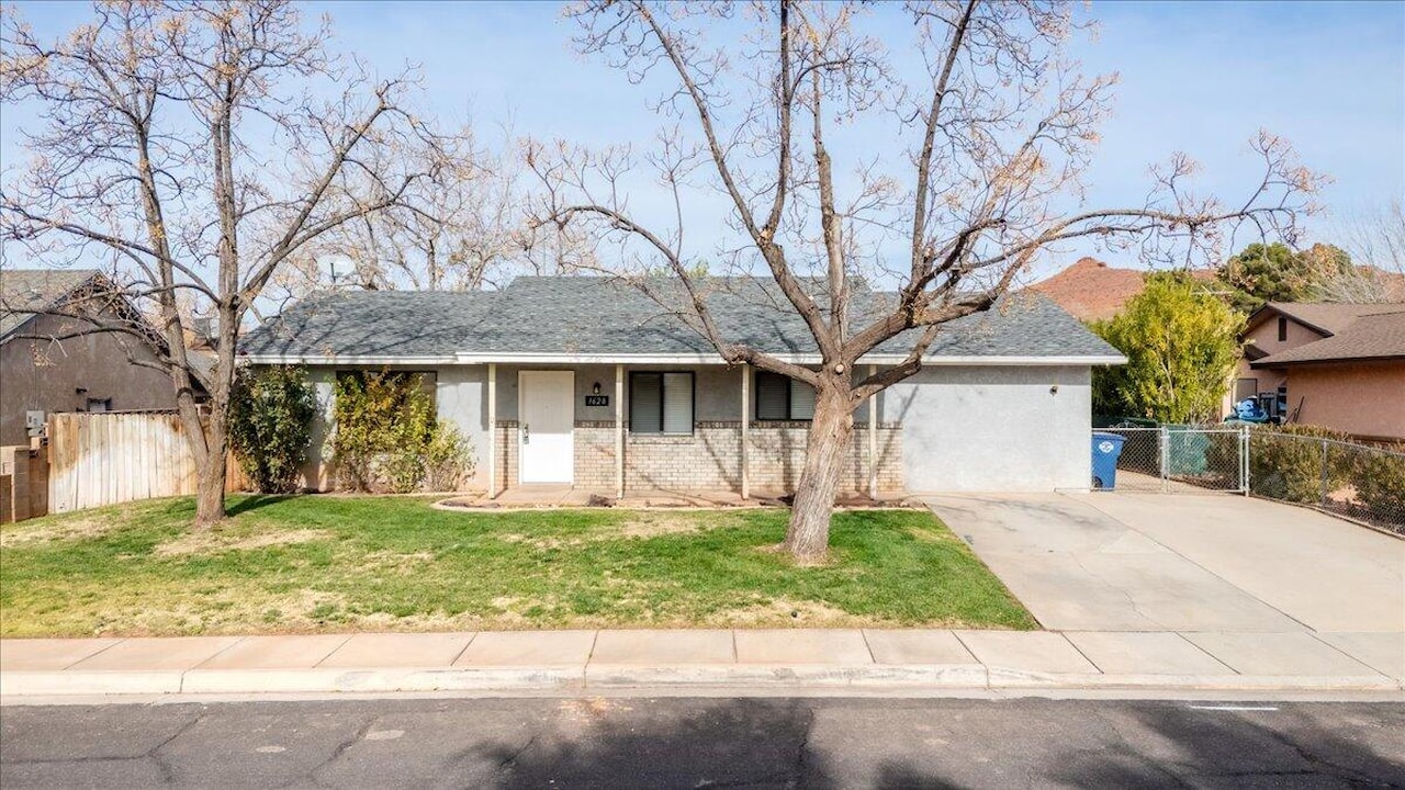 1628 W 1400  N St George, UT 84770 home for sale, MLS#26-267732 - Erika Rogers Photo 40