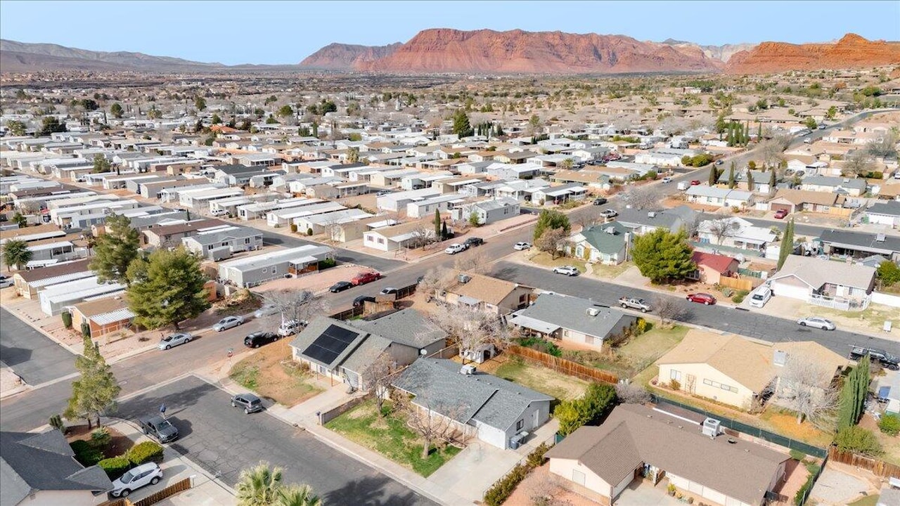 1628 W 1400  N St George, UT 84770 home for sale, MLS#26-267732 - Erika Rogers Photo 48