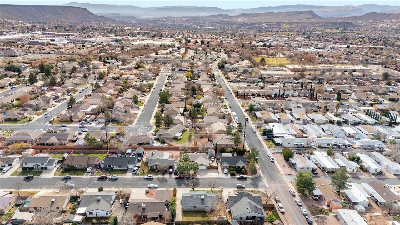 1628 W 1400  N St George, UT 84770 home for sale, MLS#26-267732 - Erika Rogers Photo 53