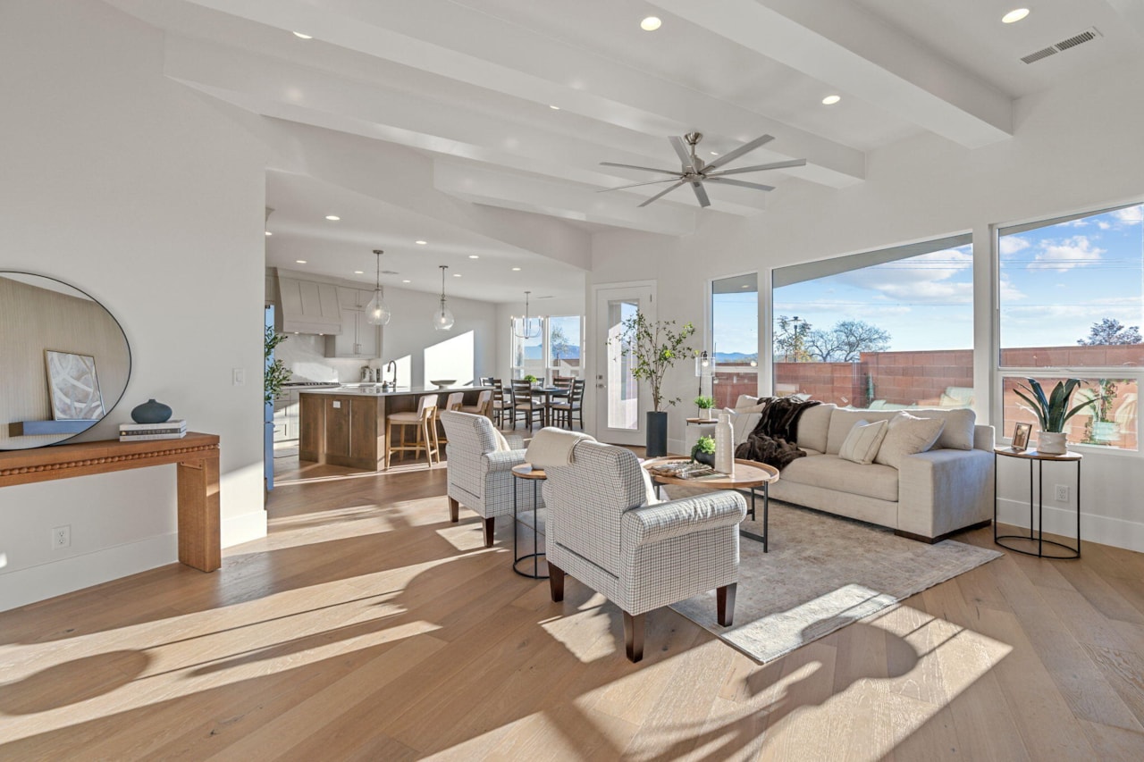 927 S 170  E Ivins, UT 84738 home for sale, MLS#26-267735 - Erika Rogers Photo 8