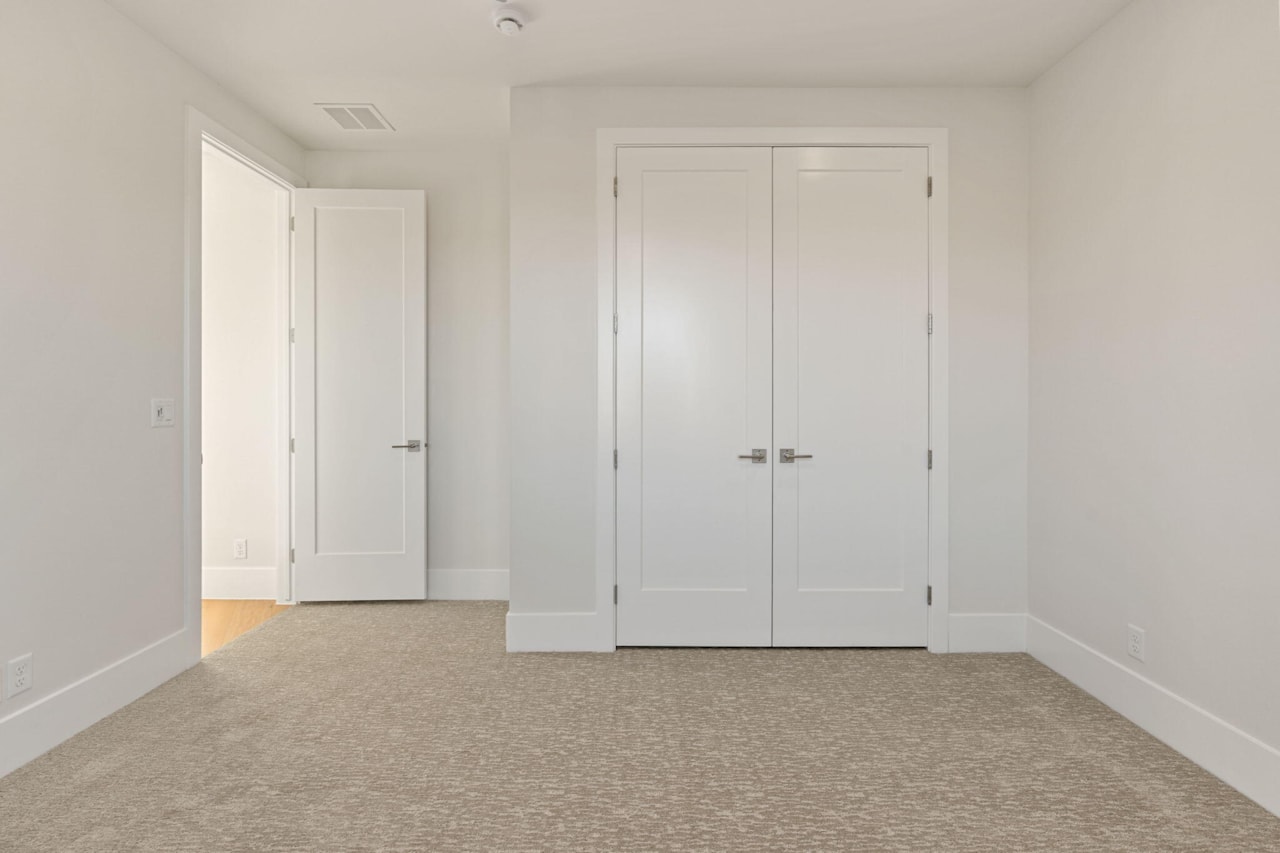 927 S 170  E Ivins, UT 84738 home for sale, MLS#26-267735 - Erika Rogers Photo 40