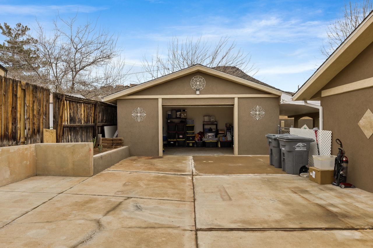 1162 W 610 N St George, UT 84770 home for sale, MLS#26-267739 - Erika Rogers Photo 7
