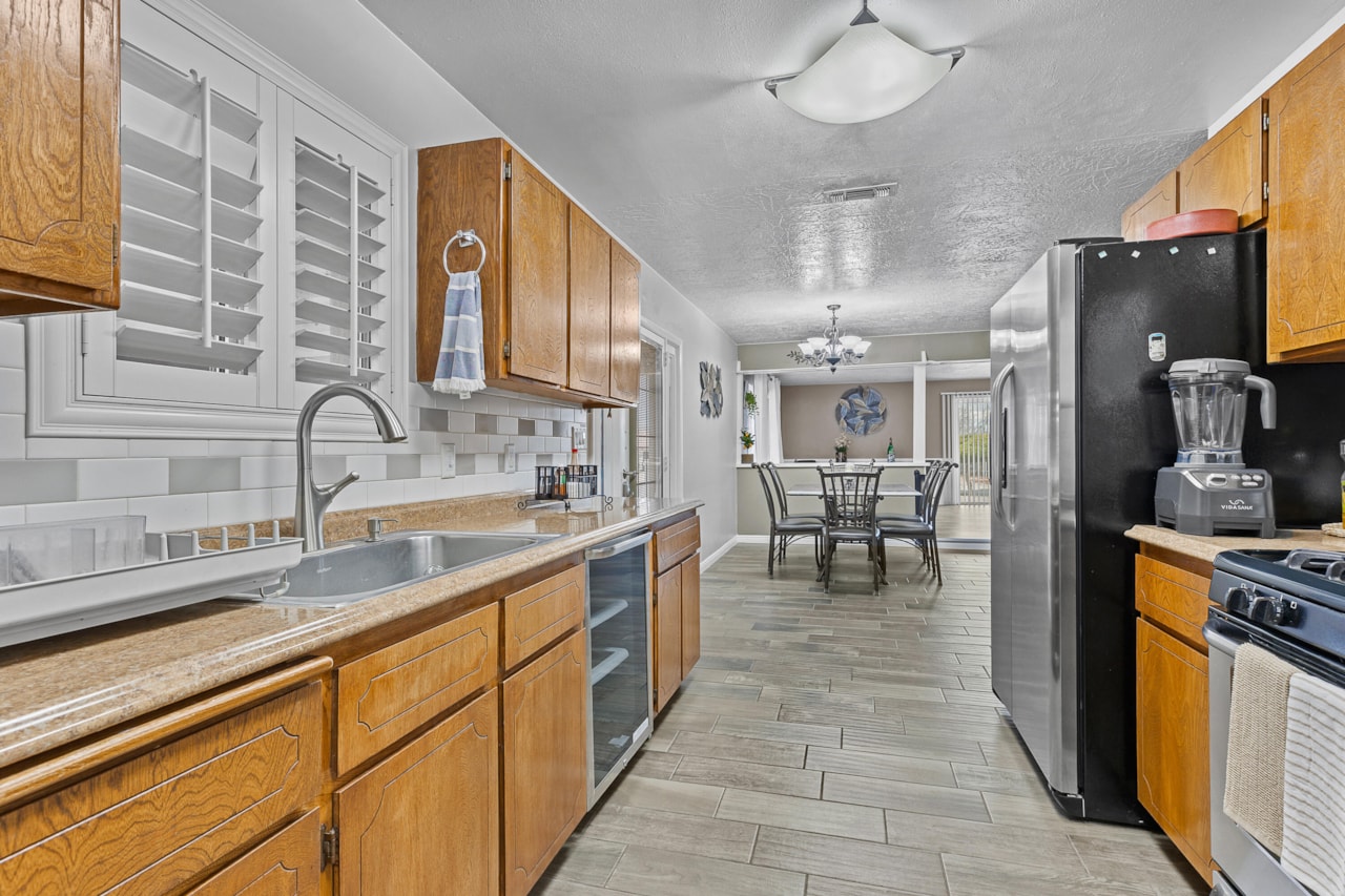 1162 W 610 N St George, UT 84770 home for sale, MLS#26-267739 - Erika Rogers Photo 8