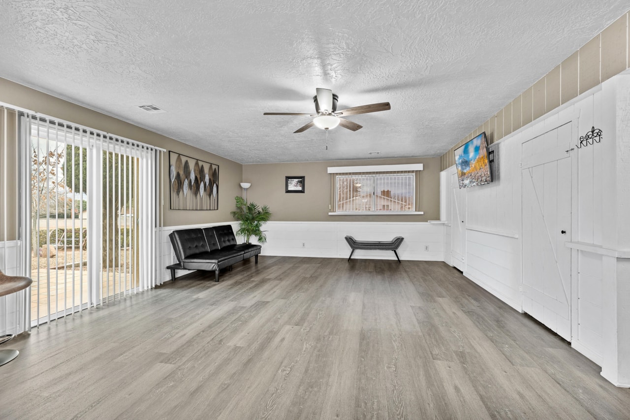 1162 W 610 N St George, UT 84770 home for sale, MLS#26-267739 - Erika Rogers Photo 22