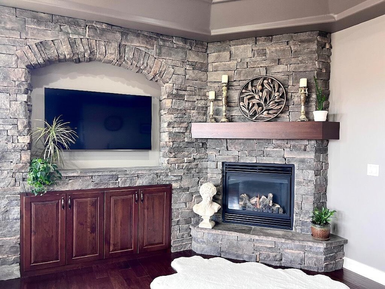 1052 N 1830 E CIR St George, UT 84770 home for sale, MLS#26-267712 - Erika Rogers Photo 12