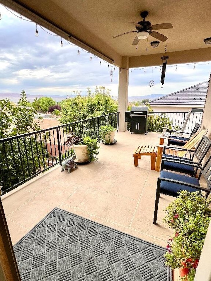 1052 N 1830 E CIR St George, UT 84770 home for sale, MLS#26-267712 - Erika Rogers Photo 13