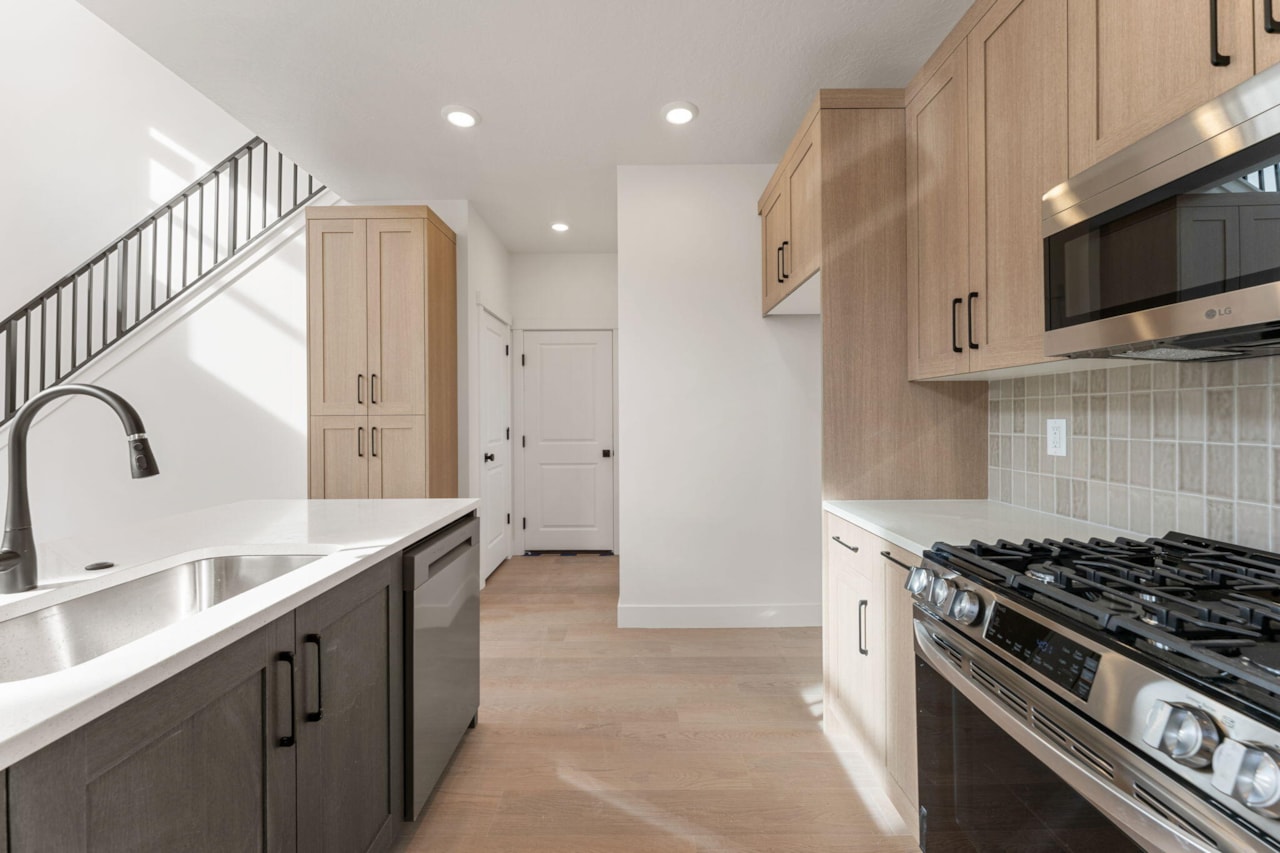 517 W Olive LN St George, UT 84790 home for sale, MLS#25-266750 - Erika Rogers Photo 16