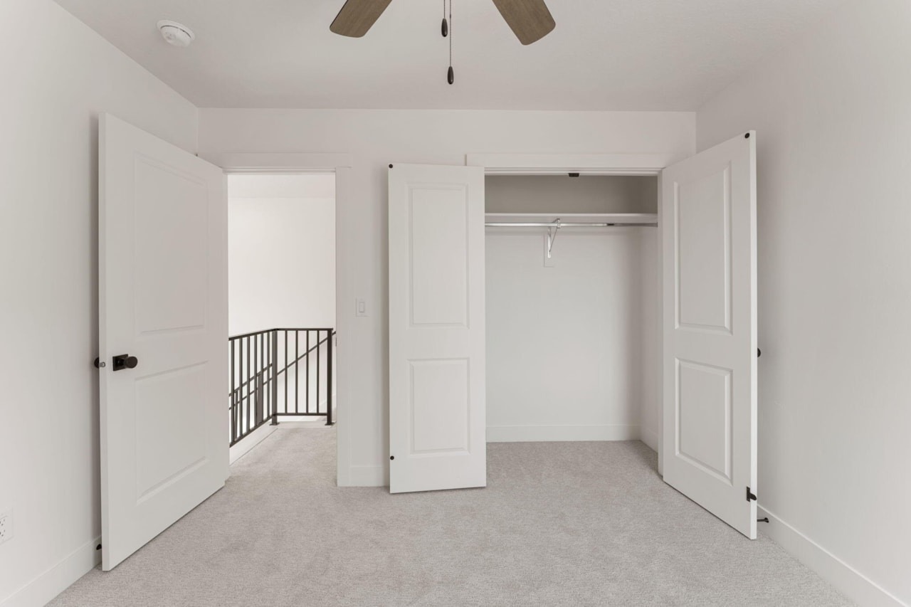 517 W Olive LN St George, UT 84790 home for sale, MLS#25-266750 - Erika Rogers Photo 22