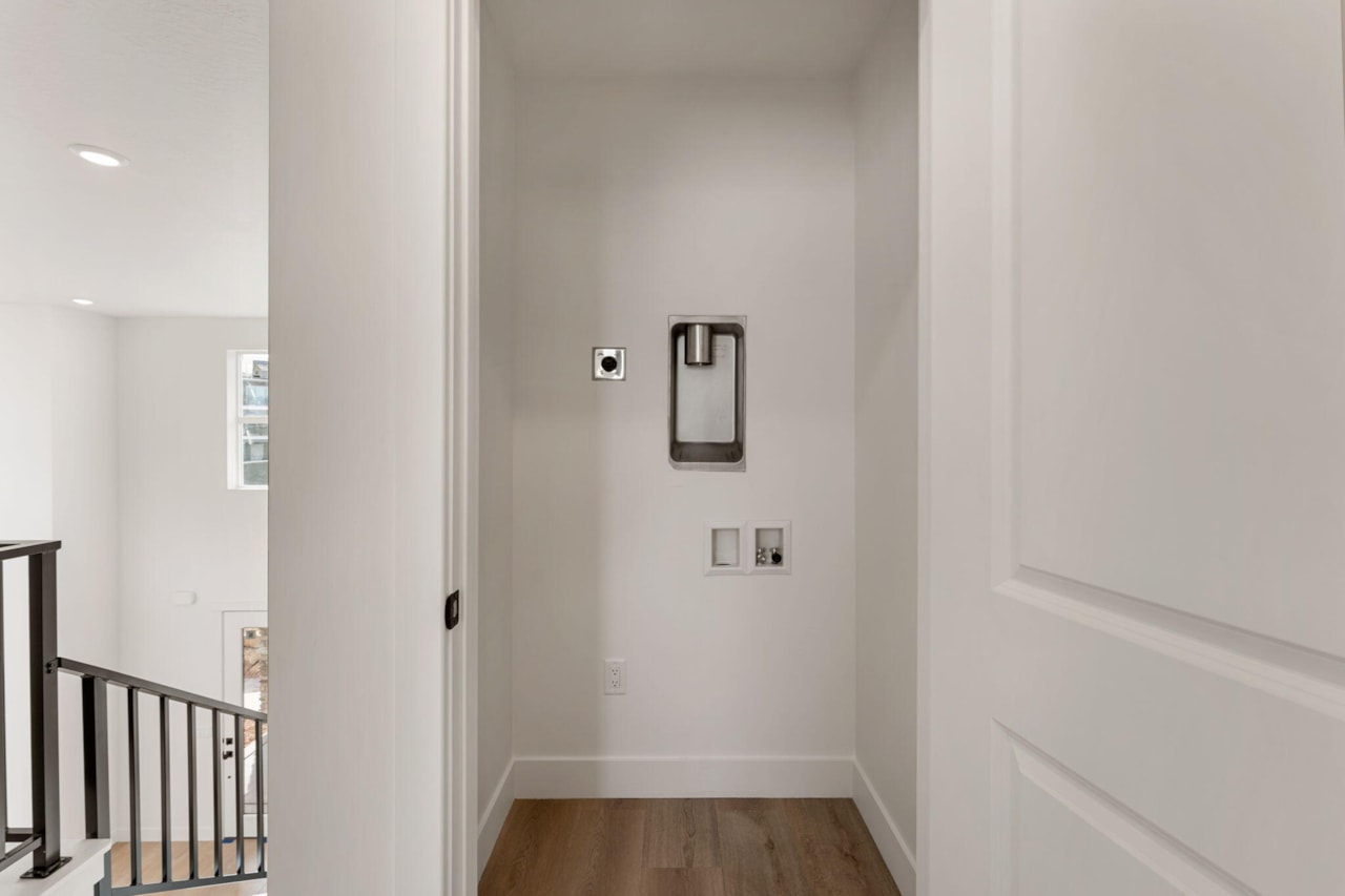 517 W Olive LN St George, UT 84790 home for sale, MLS#25-266750 - Erika Rogers Photo 24