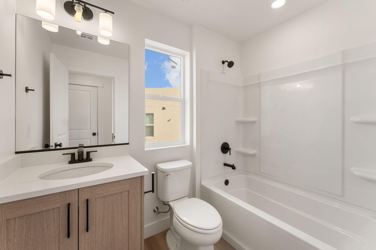 517 W Olive LN St George, UT 84790 home for sale, MLS#25-266750 - Erika Rogers Photo 25