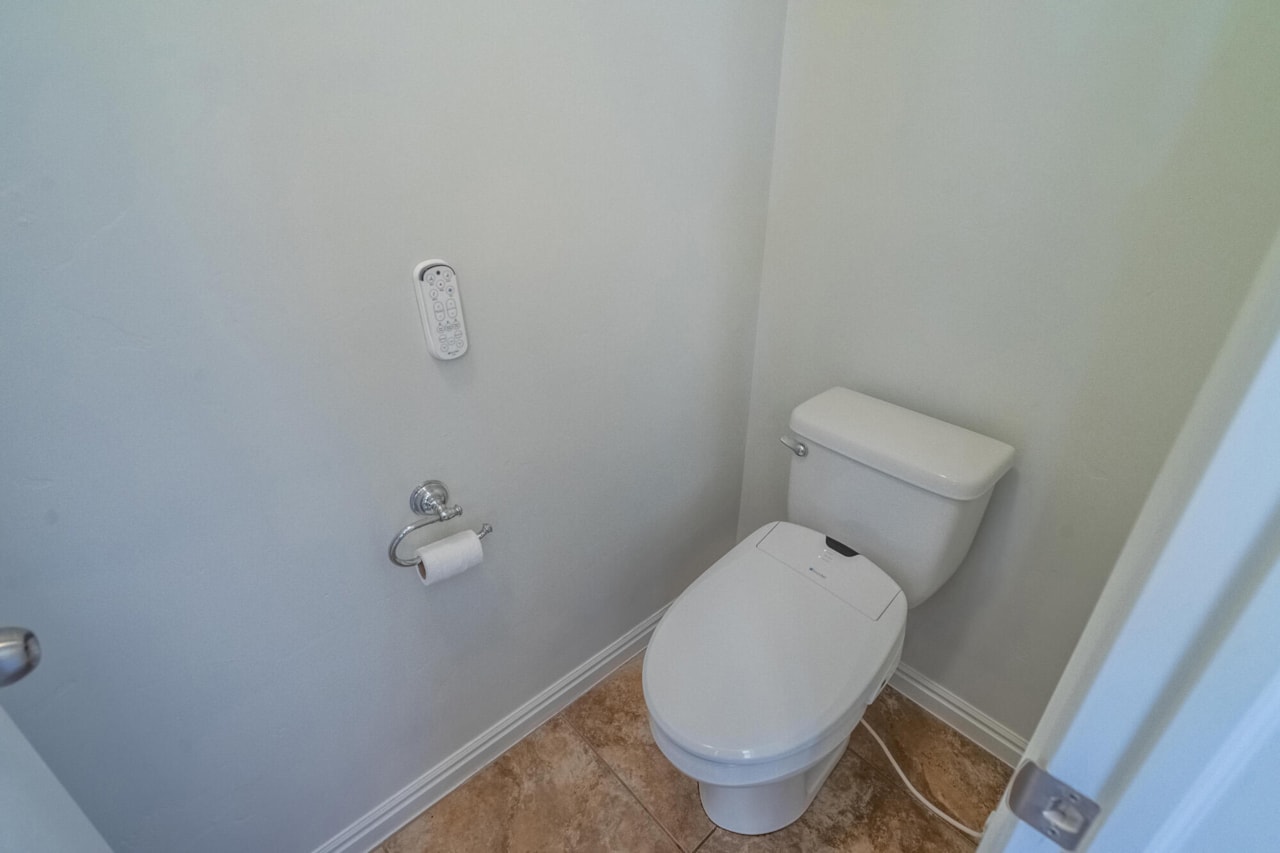 1574 N Sugar Plumb LN Washington, UT 84780 home for sale, MLS#25-261660 - Erika Rogers Photo 40