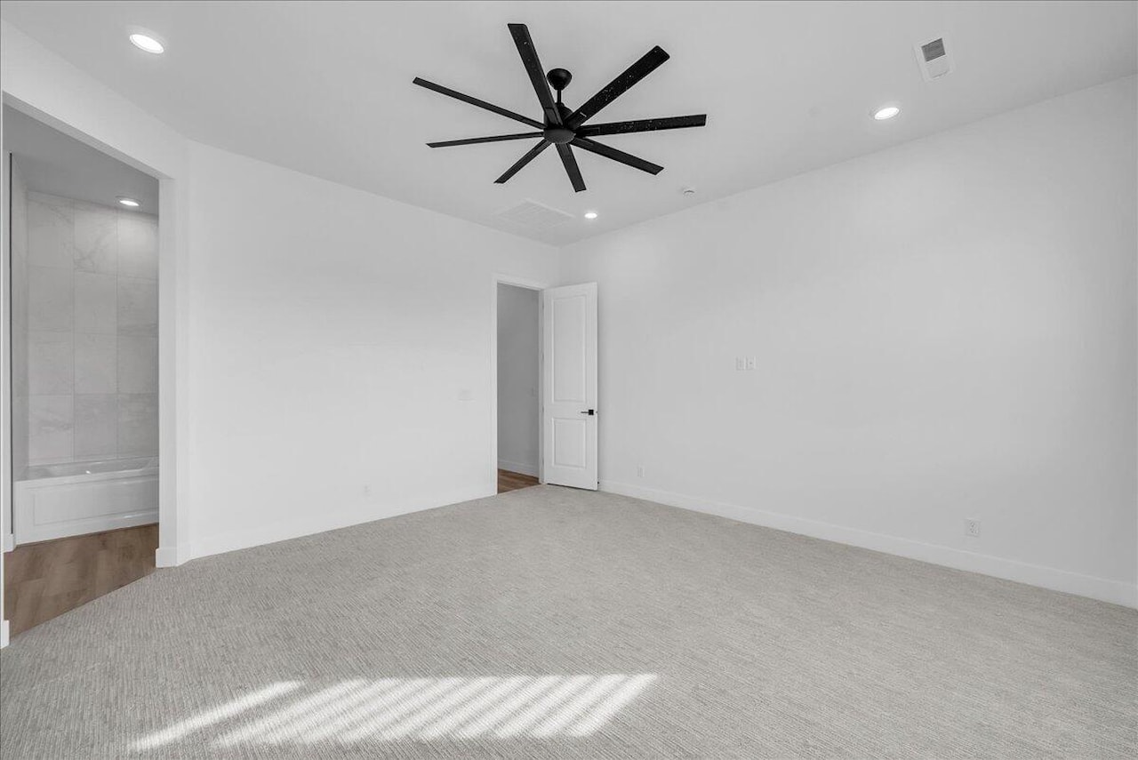 3344 S Guide Star Way Hurricane, UT 84737 home for sale, MLS#25-267640 - Erika Rogers Photo 11