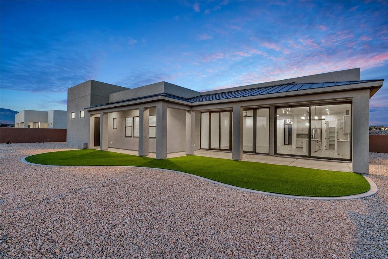 3344 S Guide Star Way Hurricane, UT 84737 home for sale, MLS#25-267640 - Erika Rogers Photo 32