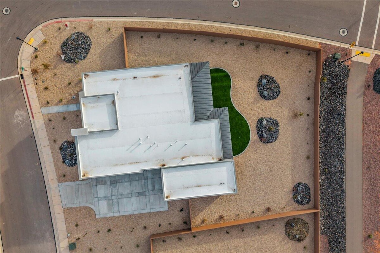 3344 S Guide Star Way Hurricane, UT 84737 home for sale, MLS#25-267640 - Erika Rogers Photo 55