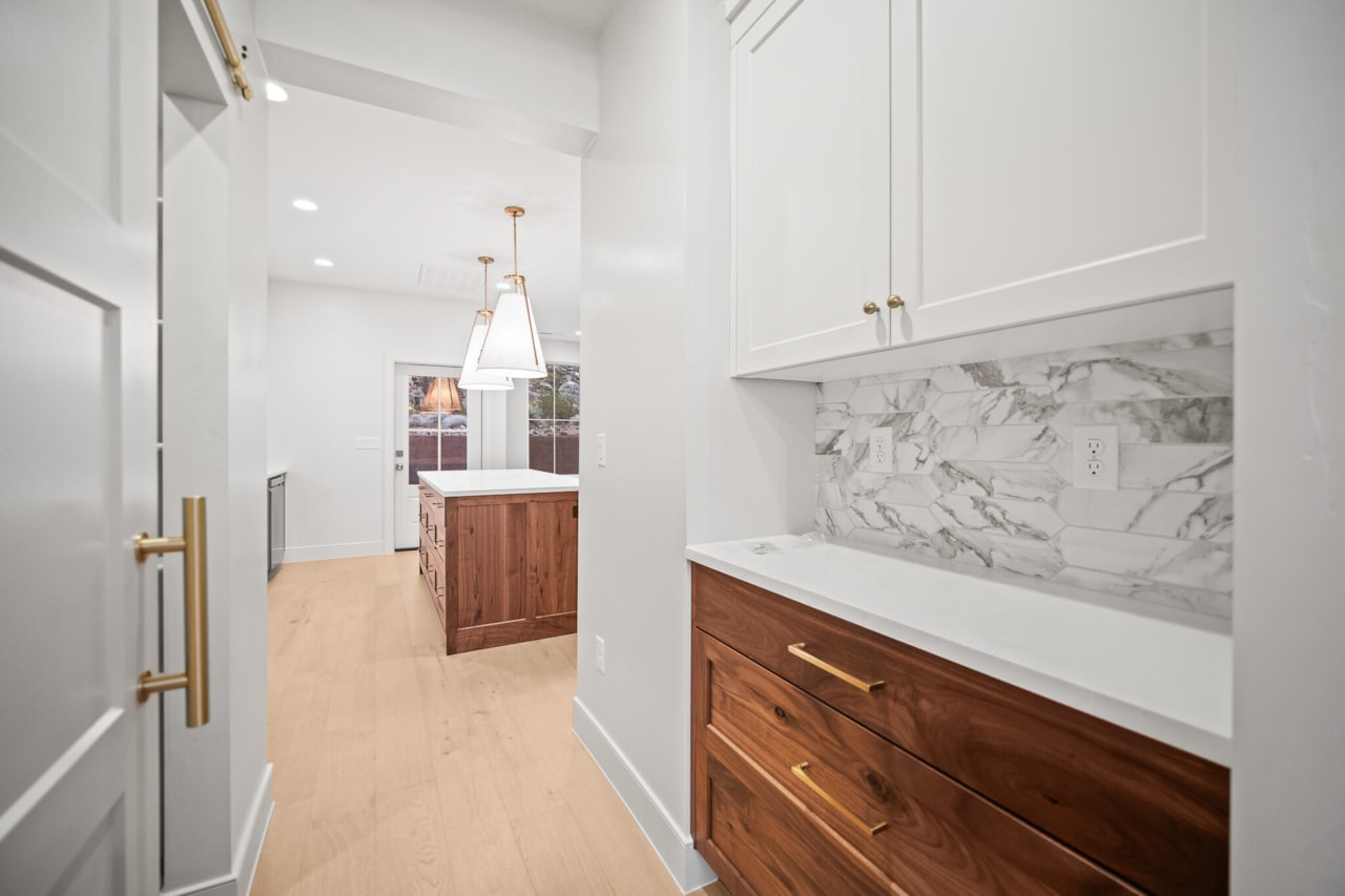 4154 E El Capitan Way St George, UT 84790 home for sale, MLS#25-267540 - Erika Rogers Photo 12