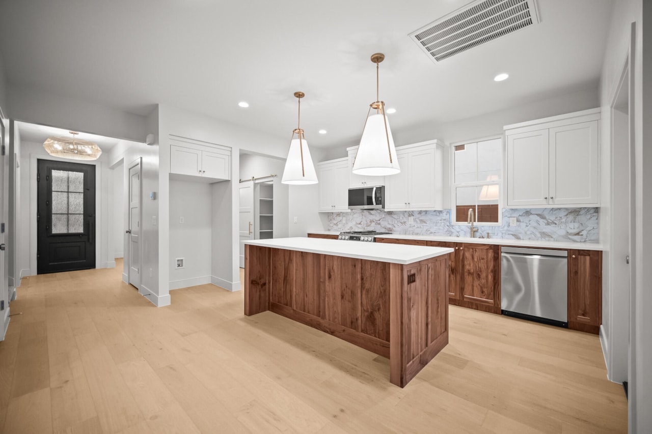 4154 E El Capitan Way St George, UT 84790 home for sale, MLS#25-267540 - Erika Rogers Photo 10