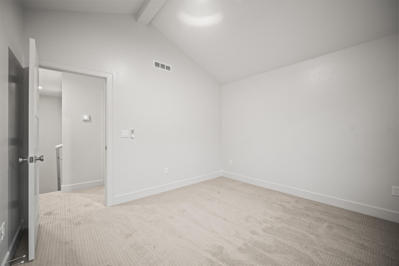 4154 E El Capitan Way St George, UT 84790 home for sale, MLS#25-267540 - Erika Rogers Photo 37