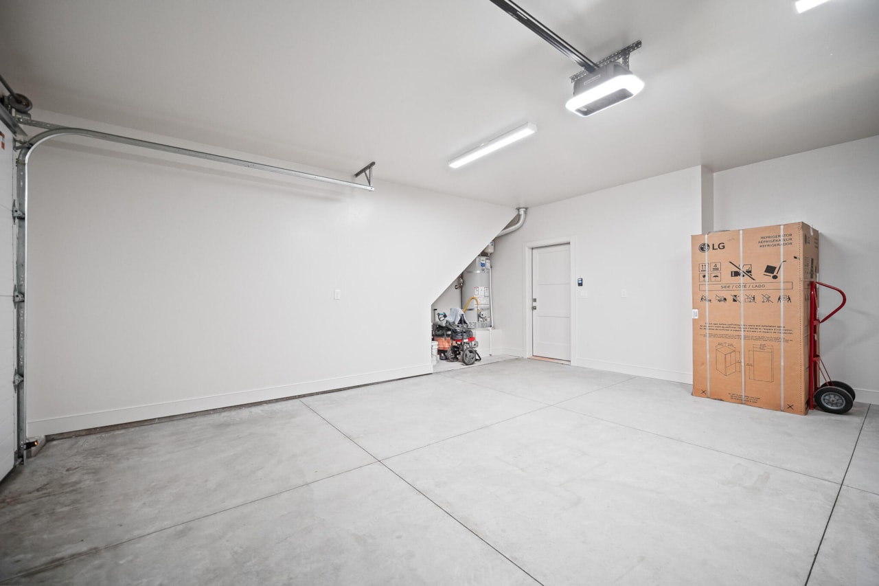 4154 E El Capitan Way St George, UT 84790 home for sale, MLS#25-267540 - Erika Rogers Photo 53