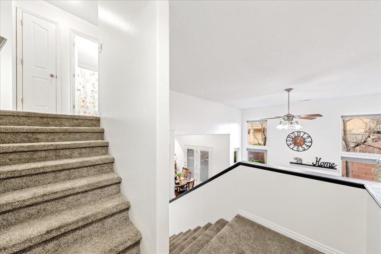 5 S Crimson CIR St George, UT 84790 home for sale, MLS#25-267707 - Erika Rogers Photo 32