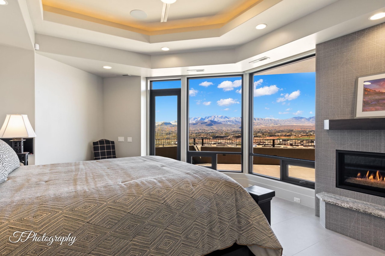 2001 W Greyhawk CIR St George, UT 84770 home for sale, MLS#25-267709 - Erika Rogers Photo 25