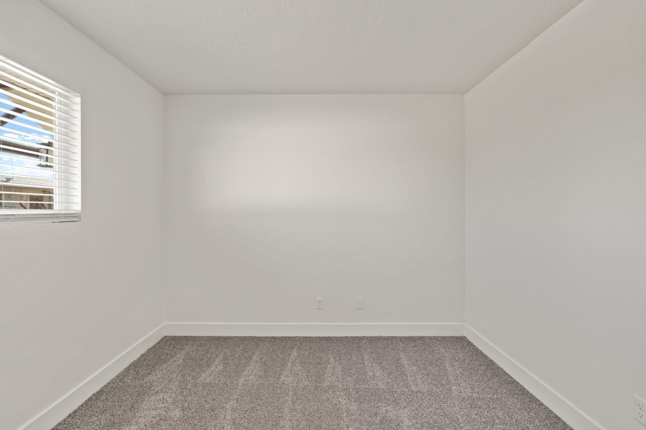 372 N Quail Ridge DR Washington, UT 84780 home for sale, MLS#26-267748 - Erika Rogers Photo 36