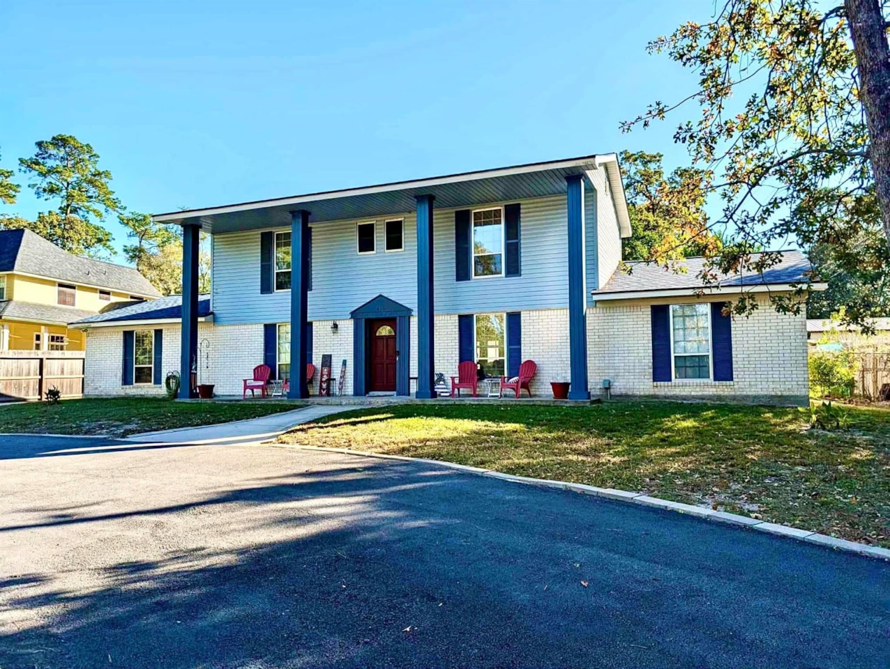 410 Brook Hollow Drive Conroe, TX 77385 | MLS 3477303