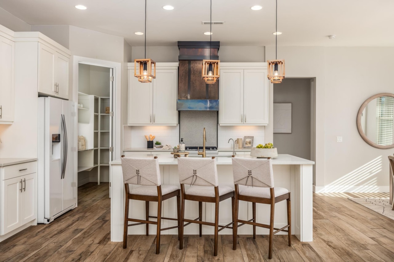 463 W Cougar Way Ivins, UT 84738 home for sale, MLS#26-267724 - Erika Rogers Photo 3