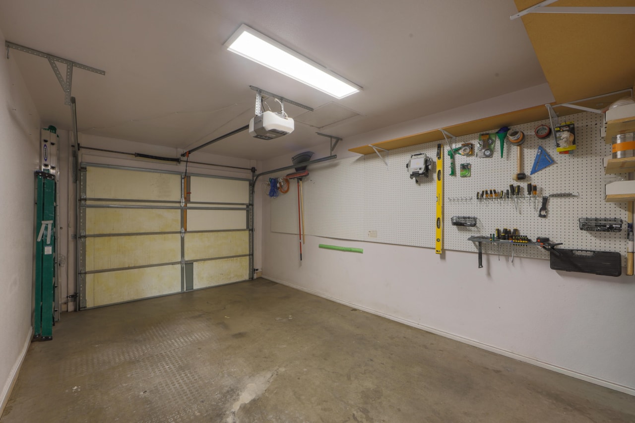 235 S 400  E #14 St George, UT 84770 home for sale, MLS#25-267630 - Erika Rogers Photo 15