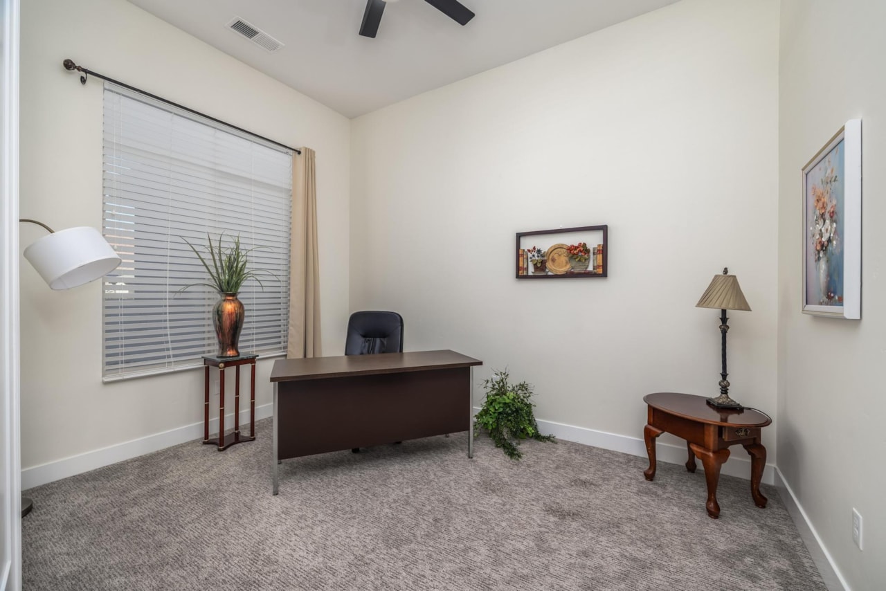 463 W Cougar Way Ivins, UT 84738 home for sale, MLS#26-267724 - Erika Rogers Photo 18