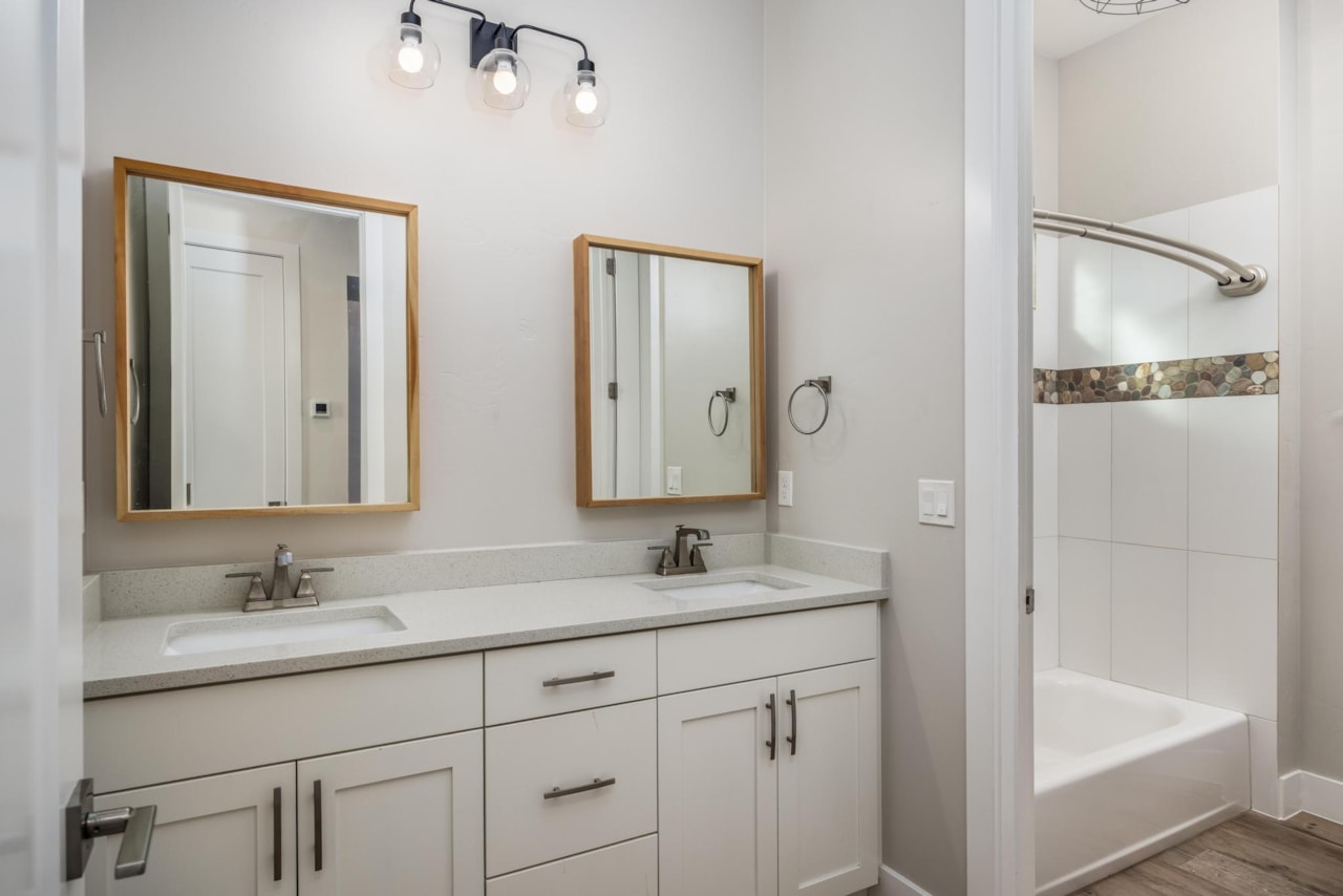 463 W Cougar Way Ivins, UT 84738 home for sale, MLS#26-267724 - Erika Rogers Photo 20