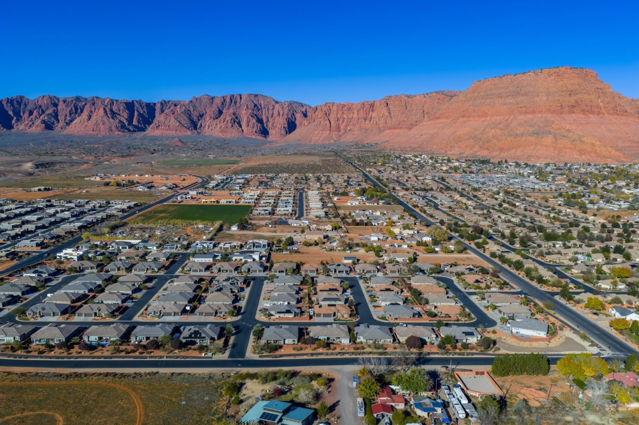 463 W Cougar Way Ivins, UT 84738 home for sale, MLS#26-267724 - Erika Rogers Photo 38