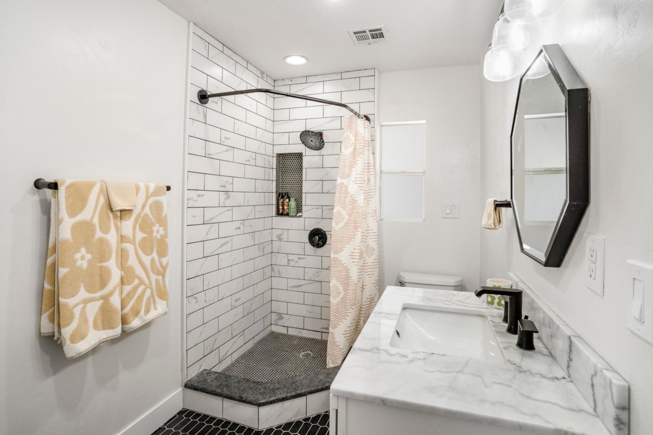 1879 S Cassidy CIR St George, UT 84790 home for sale, MLS#25-267717 - Erika Rogers Photo 17