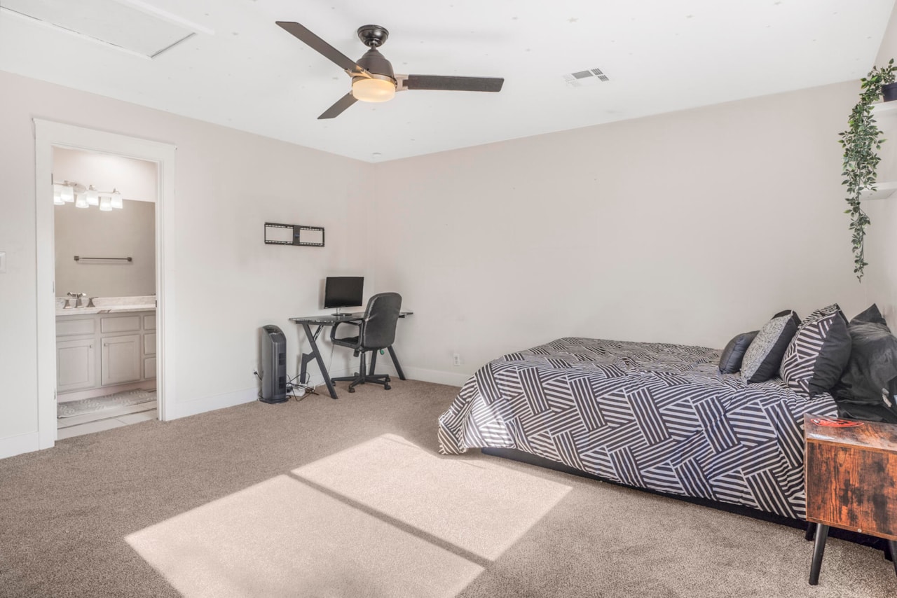 1879 S Cassidy CIR St George, UT 84790 home for sale, MLS#25-267717 - Erika Rogers Photo 19