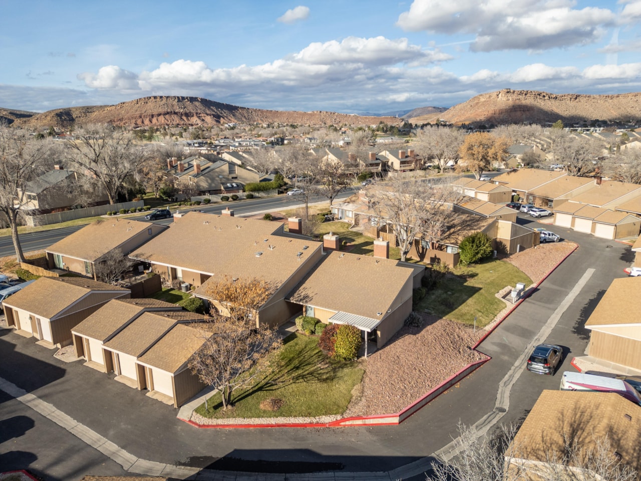 987 W Bloomington Dr  S St George, UT 84790 home for sale, MLS#25-267716 - Erika Rogers Photo 35