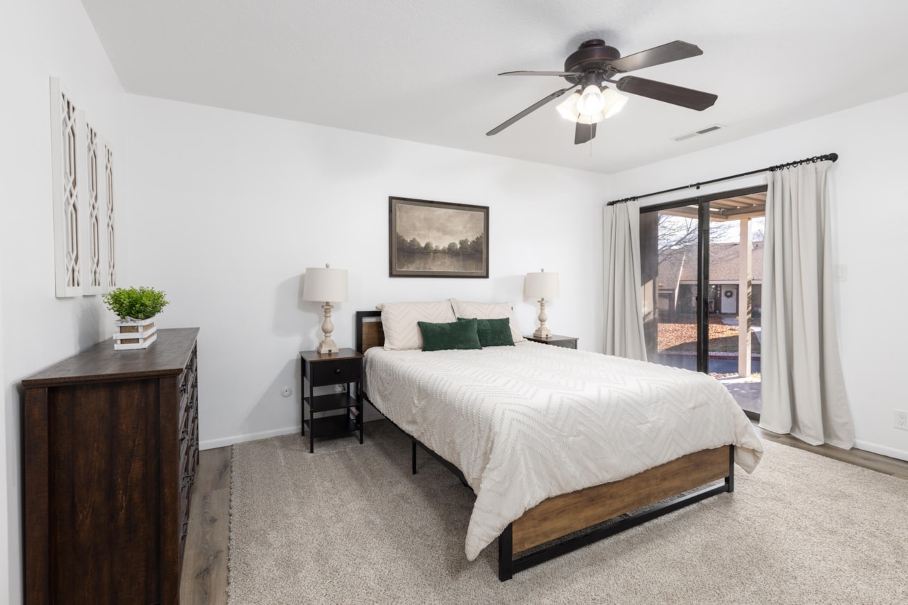 987 W Bloomington Dr  S St George, UT 84790 home for sale, MLS#25-267716 - Erika Rogers Photo 11