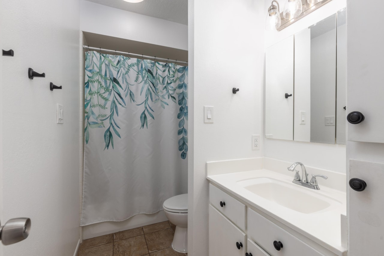 987 W Bloomington Dr  S St George, UT 84790 home for sale, MLS#25-267716 - Erika Rogers Photo 17