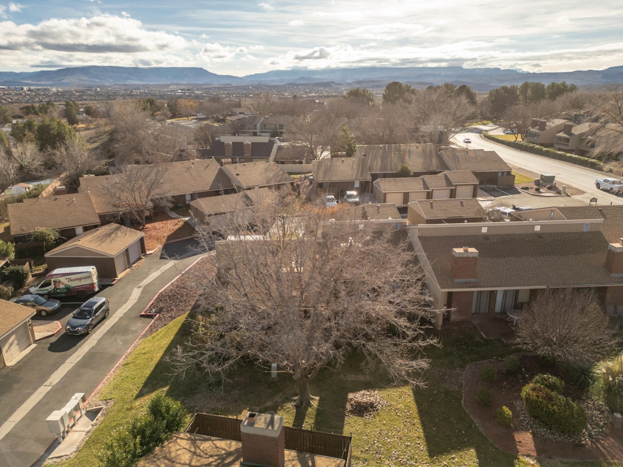 987 W Bloomington Dr  S St George, UT 84790 home for sale, MLS#25-267716 - Erika Rogers Photo 27