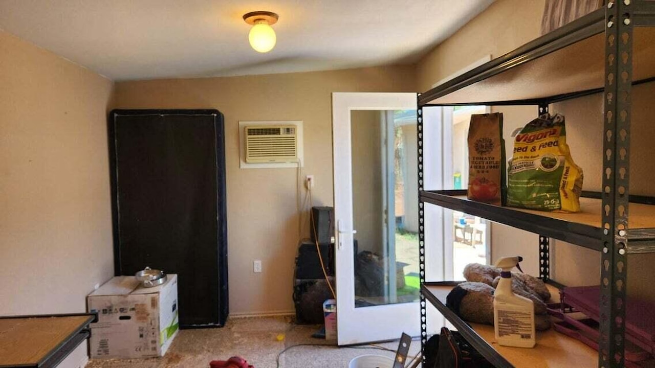 1989 W 1800  N St George, UT 84770 home for sale, MLS#25-260150 - Erika Rogers Photo 18