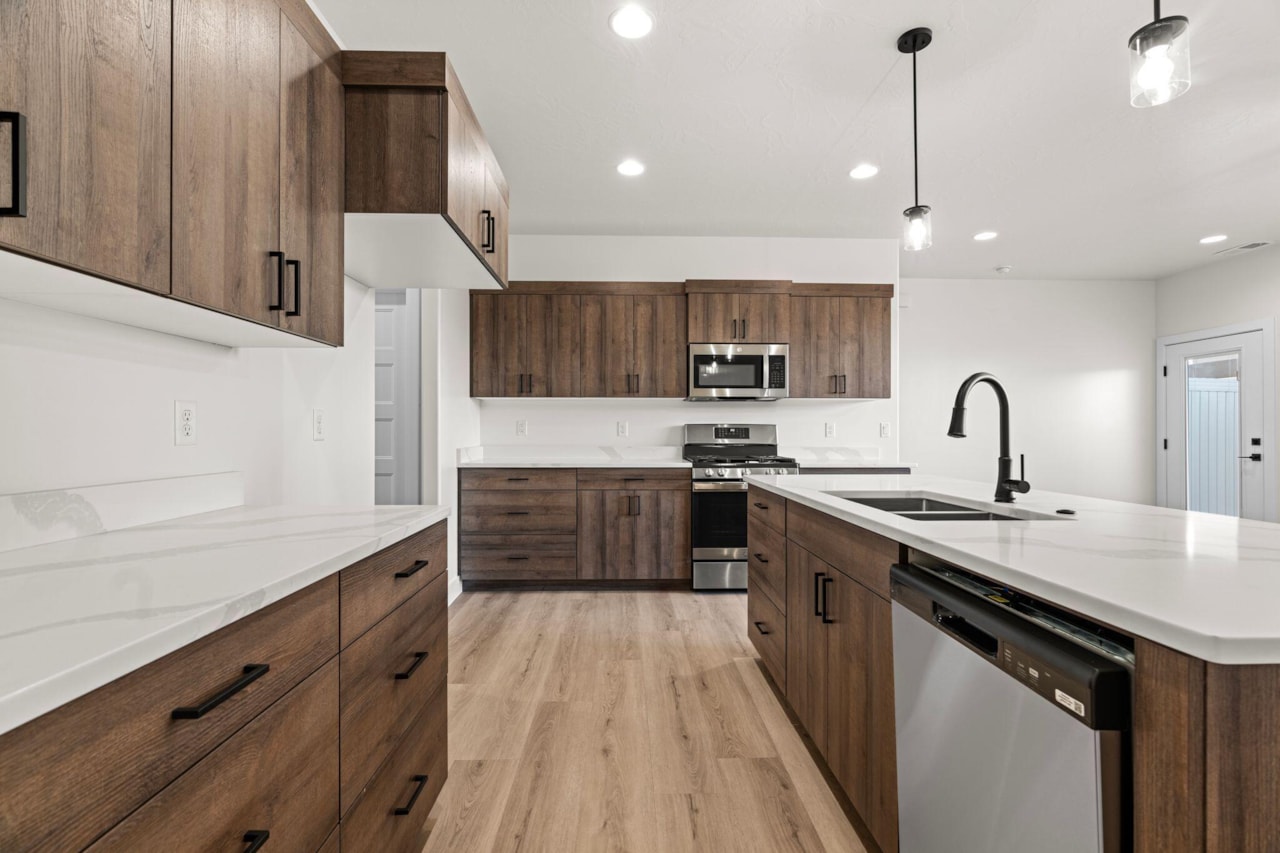 4186 S Crimson Trails #13 Washington, UT 84780 home for sale, MLS#26-267765 - Erika Rogers Photo 7