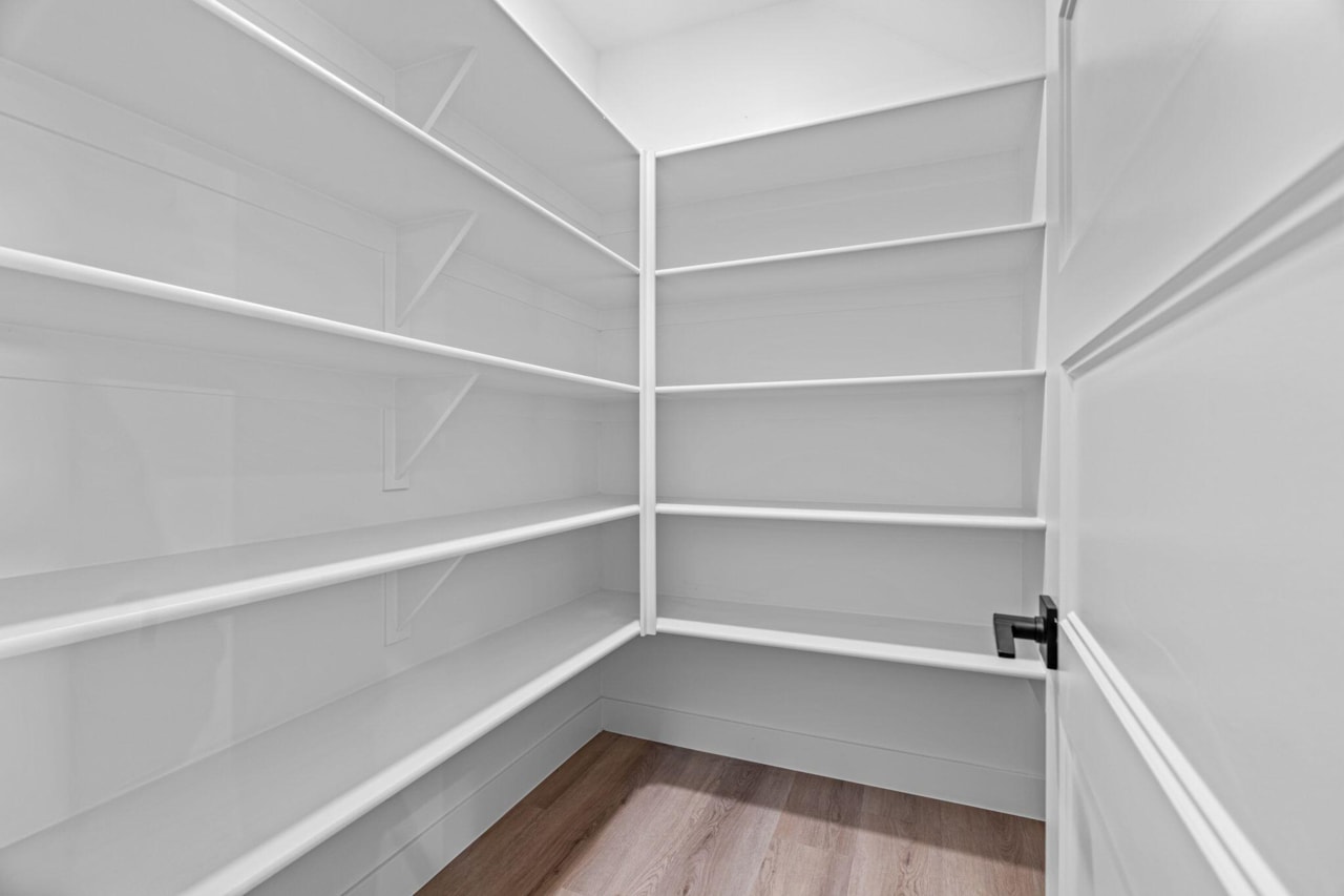 4186 S Crimson Trails #13 Washington, UT 84780 home for sale, MLS#26-267765 - Erika Rogers Photo 9