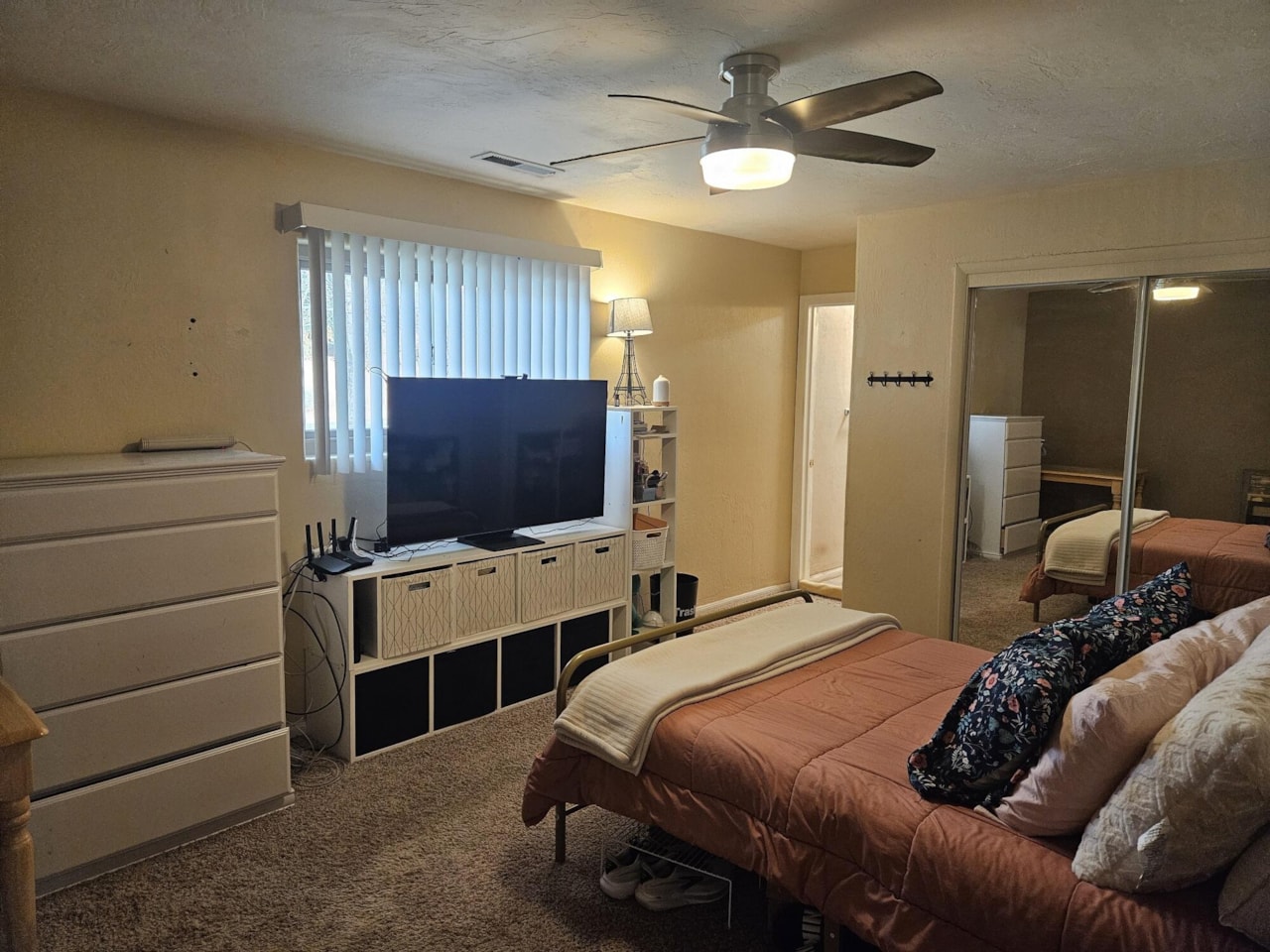 1989 W 1800  N St George, UT 84770 home for sale, MLS#25-260150 - Erika Rogers Photo 8