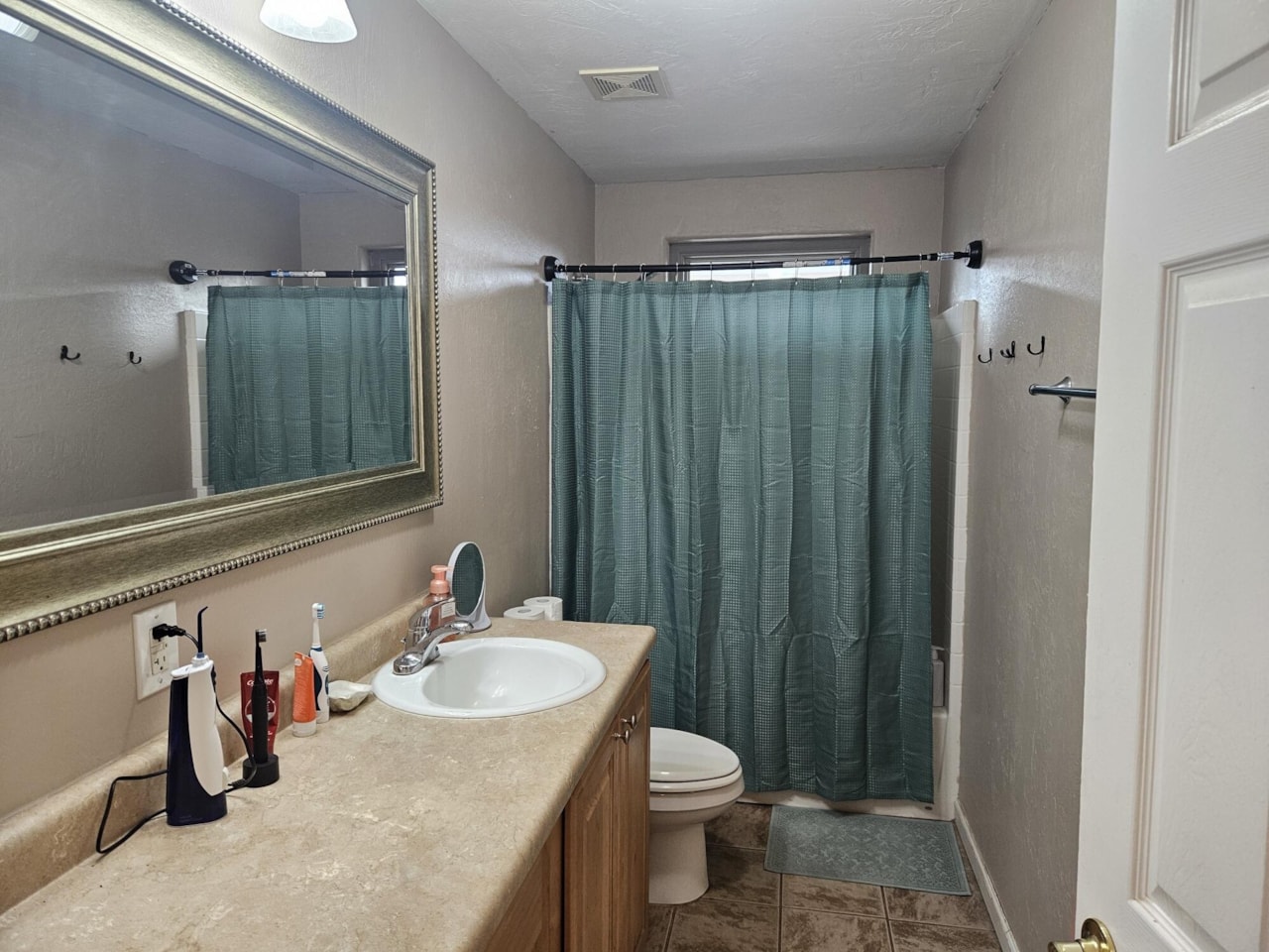 1989 W 1800  N St George, UT 84770 home for sale, MLS#25-260150 - Erika Rogers Photo 11